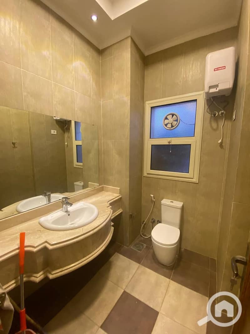 7 WhatsApp Image 2026-01-08 at 21.35. 35. jpeg