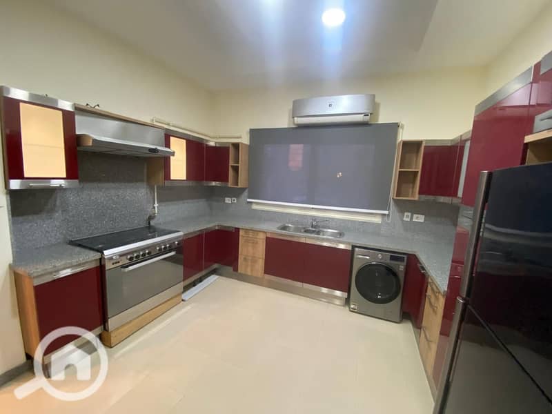 11 WhatsApp Image 2026-01-08 at 21.35. 34 (3). jpeg