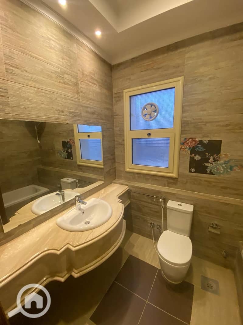 21 WhatsApp Image 2026-01-08 at 21.35. 40. jpeg