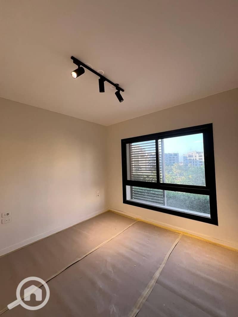 11 a1650fb6-bbc1-4b86-b75b-248a1d1abaff. jpg