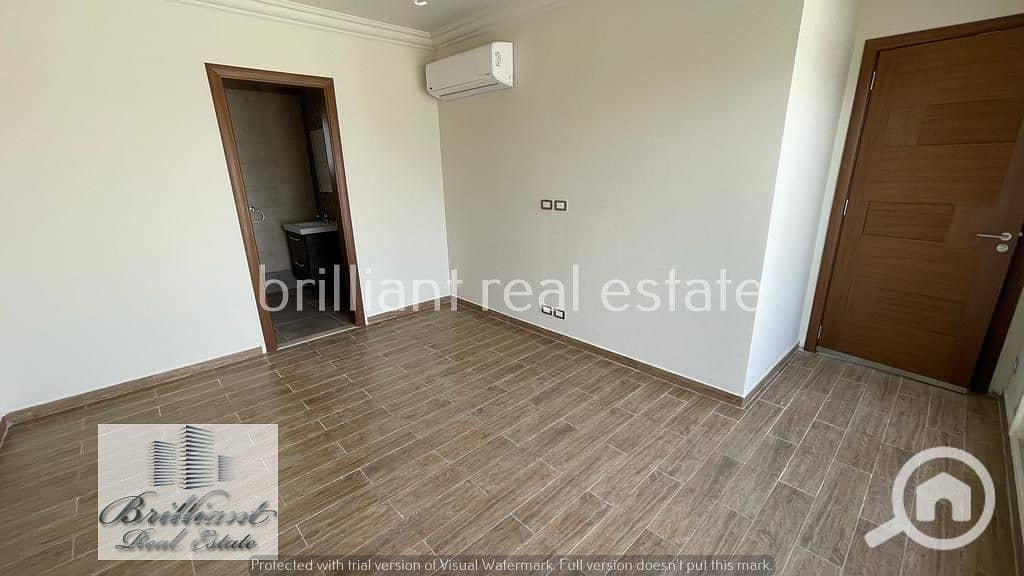 37 WhatsApp Image 2022-11-15 at 7.41. 36 AM (25). jpeg