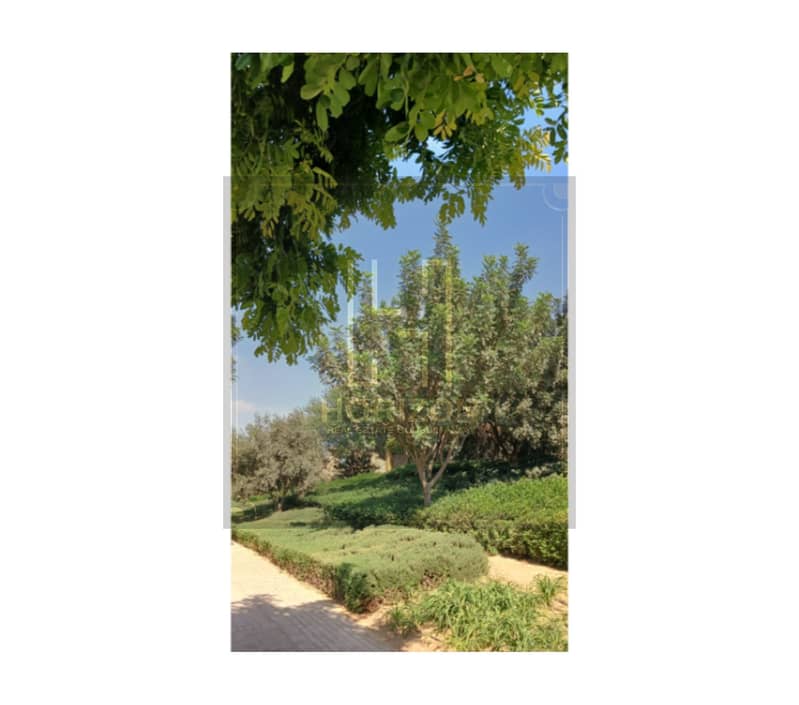 5 WhatsApp Image 2025-10-13 at 6.21. 56 PM (1). jpg