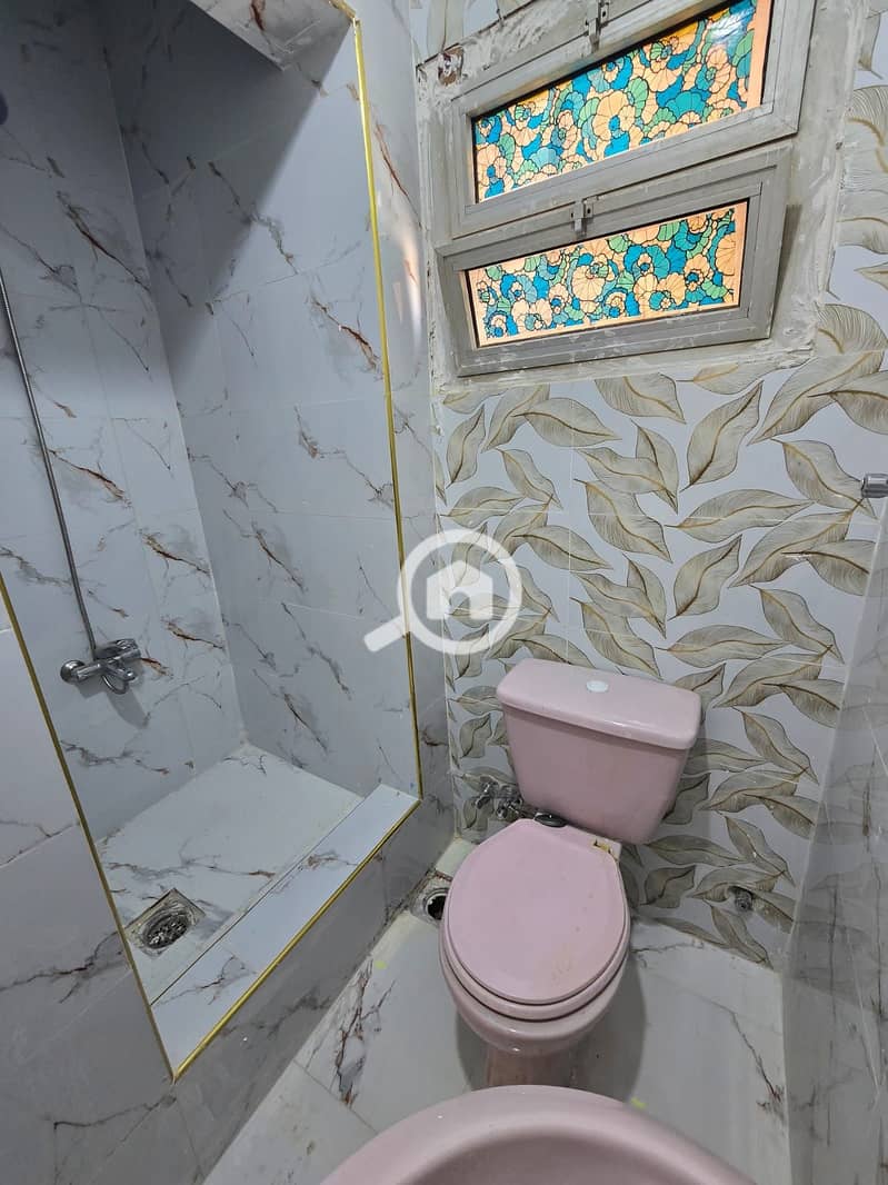 6 WhatsApp Image 2026-01-24 at 20.39. 43. jpeg