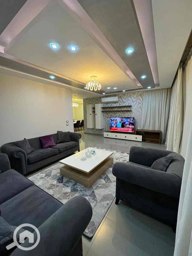 3 933ff7b6-3030-41cc-9fbd-d2f1fce7c05d. jpg