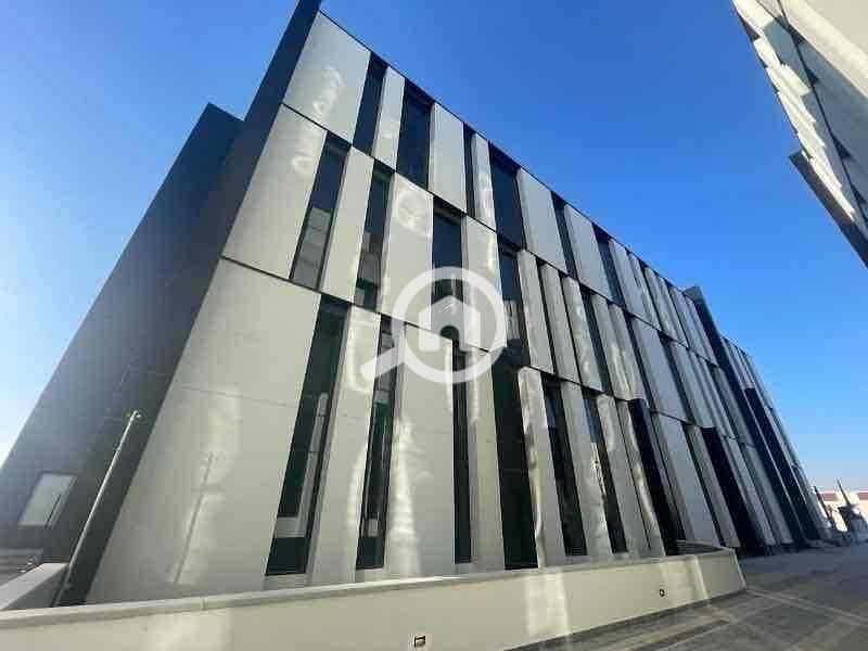 27 525f87f4-bf07-40dd-9522-184e9a315f22. jpg