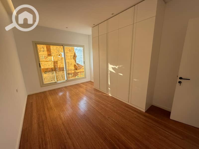 15 WhatsApp Image 2025-11-09 at 7.17. 41 PM (5). jpeg