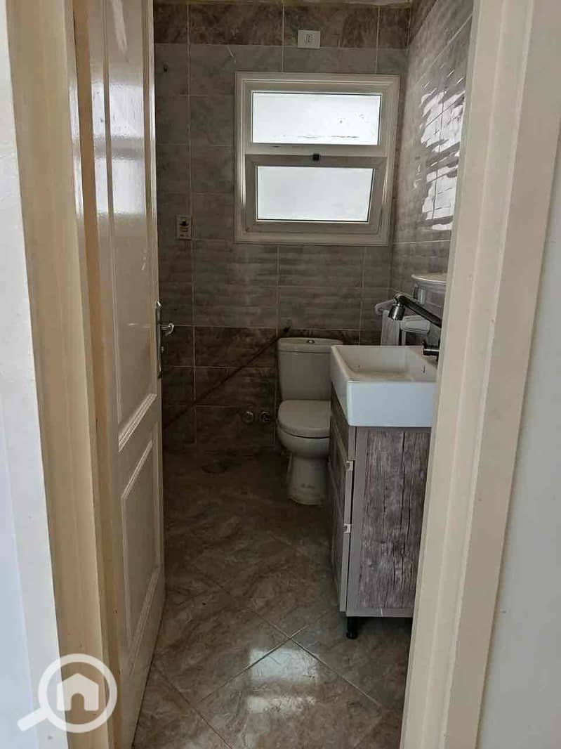 6 2b8e7ddc-21ee-4092-a467-2fb30c91b7c2. jpg