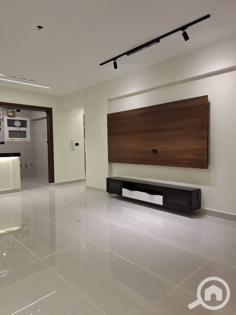 8 607818955_1522270689901502_8657638208460031172_n (1). jpg