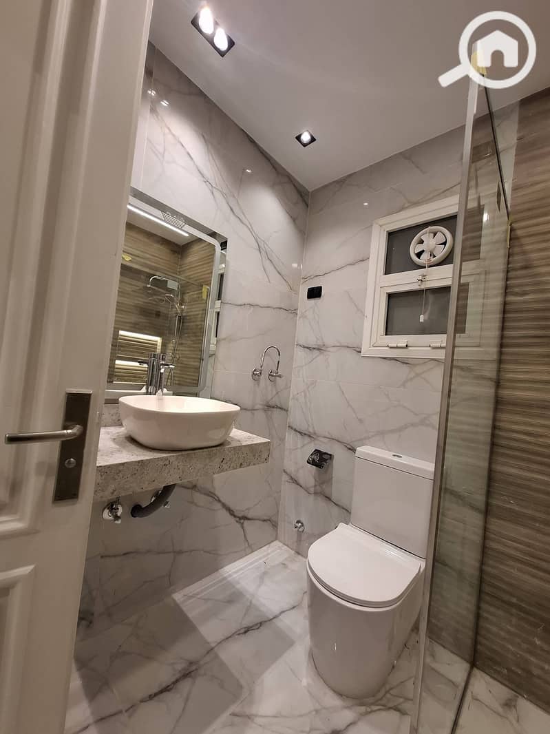 10 607966606_1522271143234790_539191371464183943_n (1). jpg