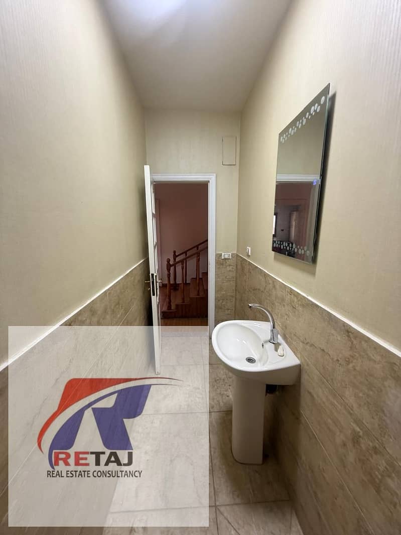 12 WhatsApp Image 2026-01-01 at 12.12. 53 PM. jpeg