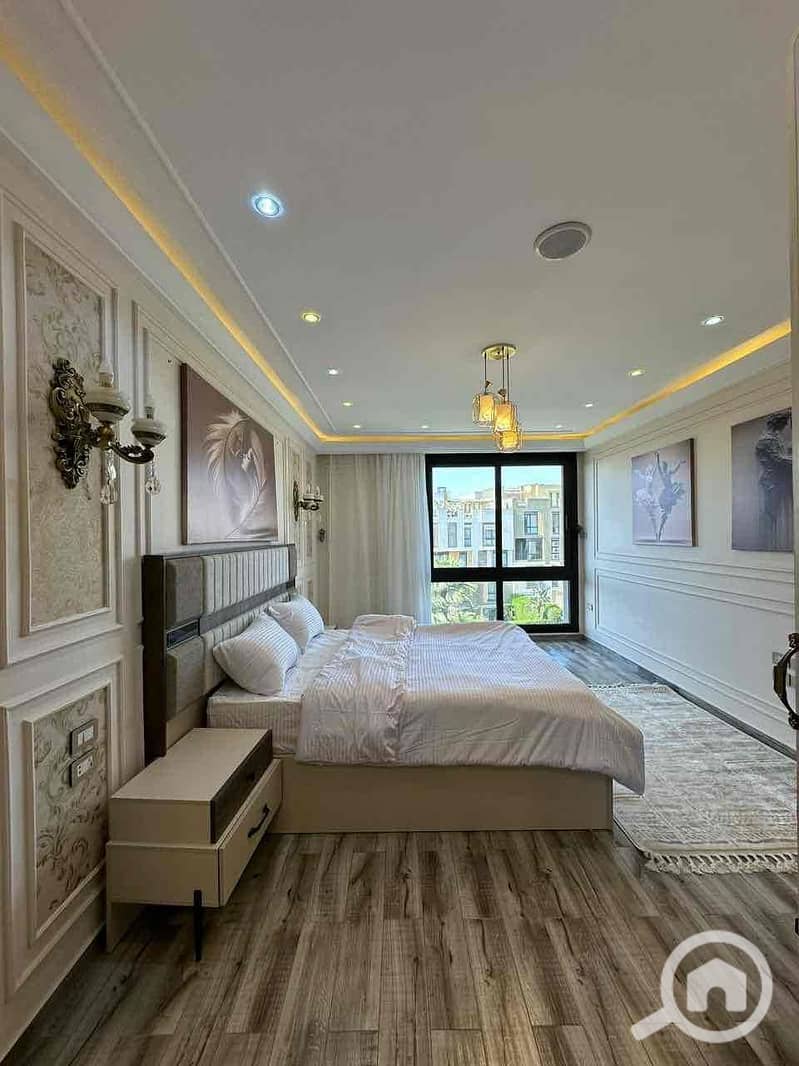 24 e0c3522b-8002-4c31-ac93-5d24b31710b6. jpg