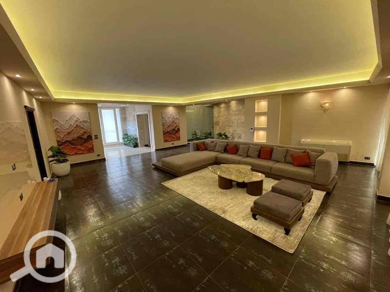 4 73b65c5e-a89e-42b4-9d9f-6da8f71ac3e8. jpg