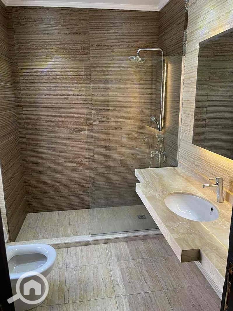 19 6d1c0385-16d7-474a-a937-458e13afb7dc. jpg