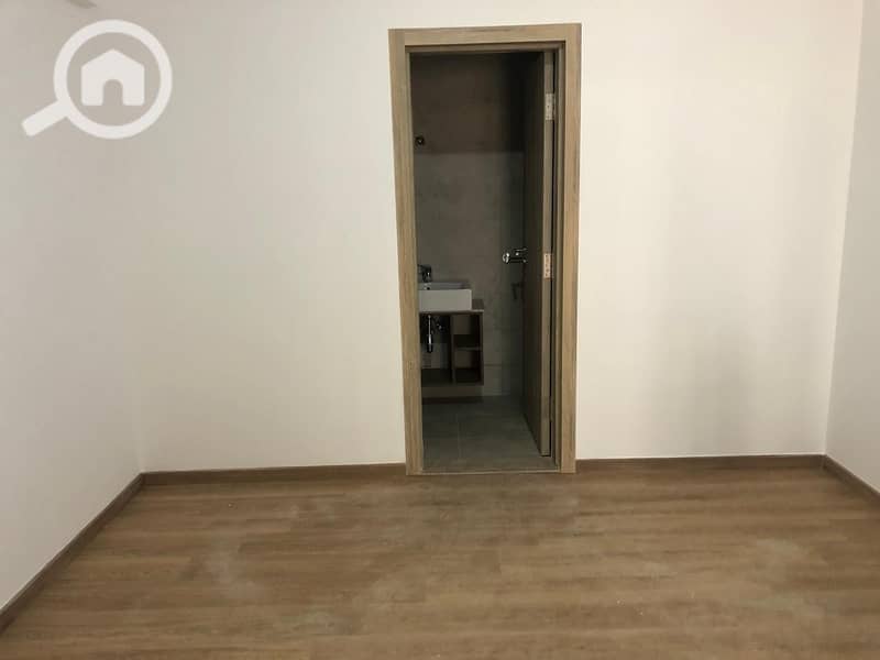 5 2198933b-00c6-452b-bca9-d2441058e295. jpeg