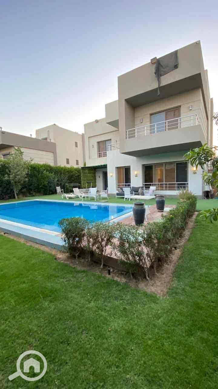 3 2efc7429-e74d-4c77-9896-c64f16531f1e. jpg