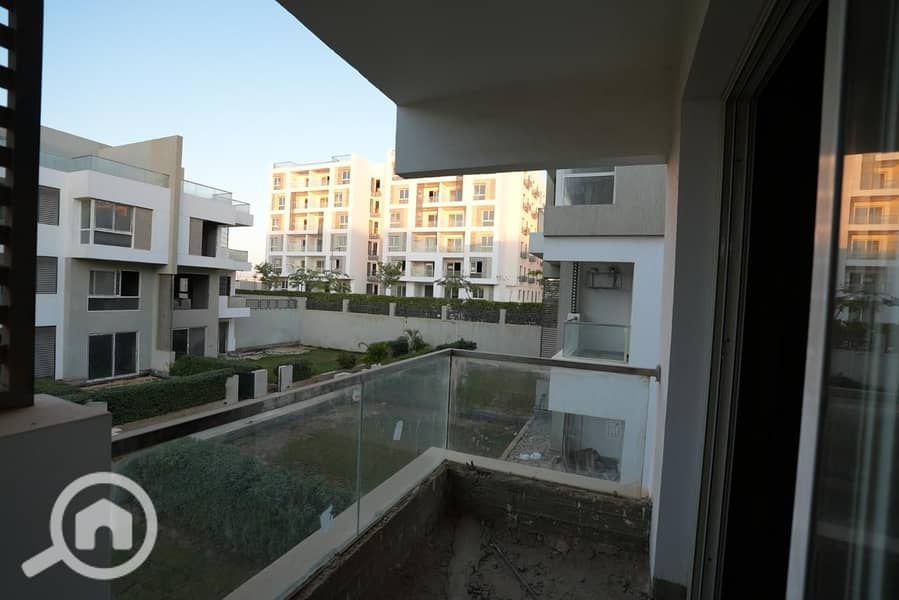 3 99ae9c94-b7d1-4212-8a4d-845e34803c35. jpg