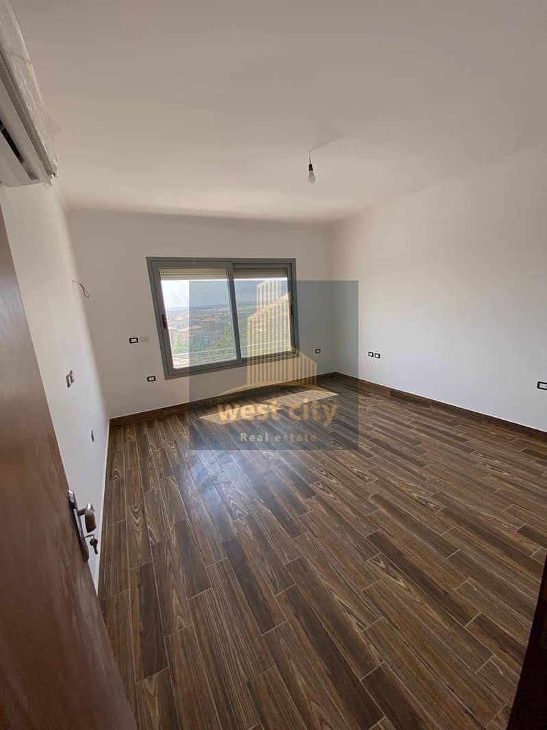 9 WhatsApp Image 2025-11-09 at 12.22. 04 PM. jpeg