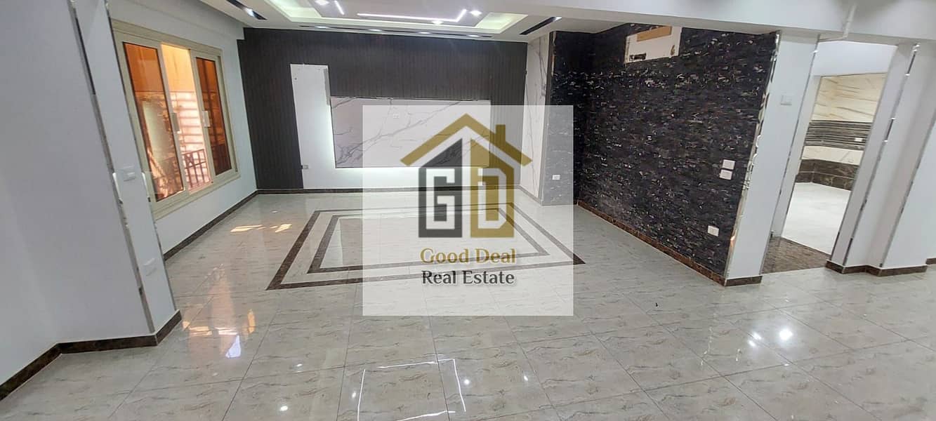 2 80967a35-47ce-4156-97d4-6439573d322a. jpg