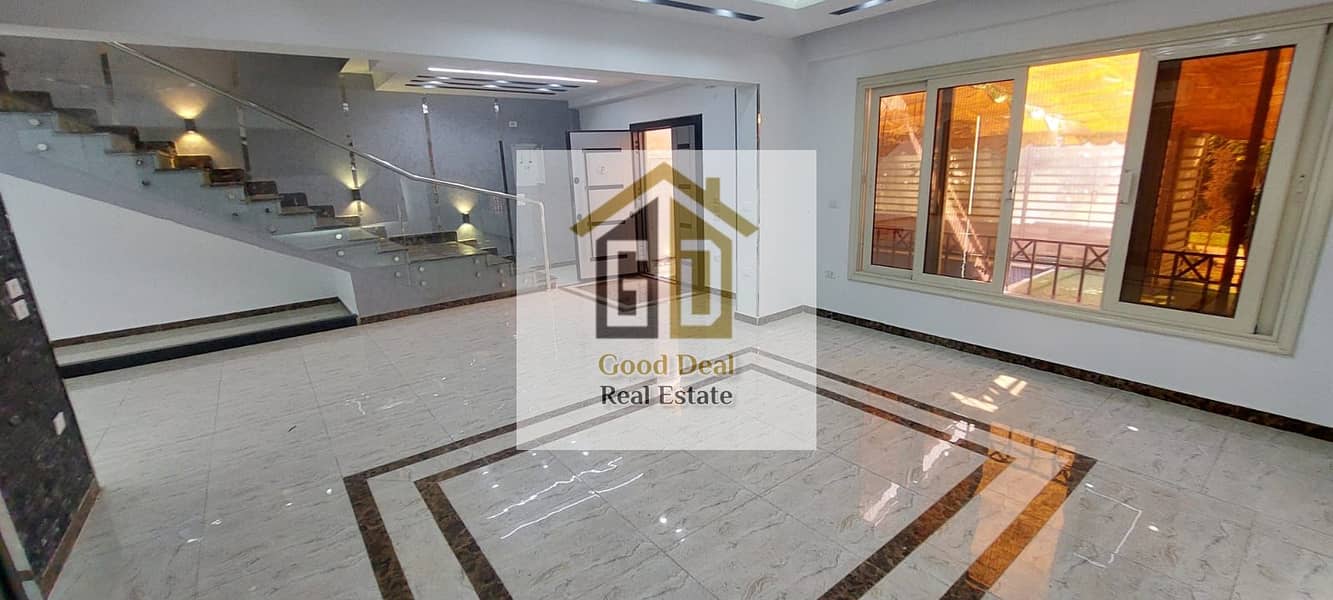 4 2b611f89-0390-4684-bc68-1411e2351bf4. jpg