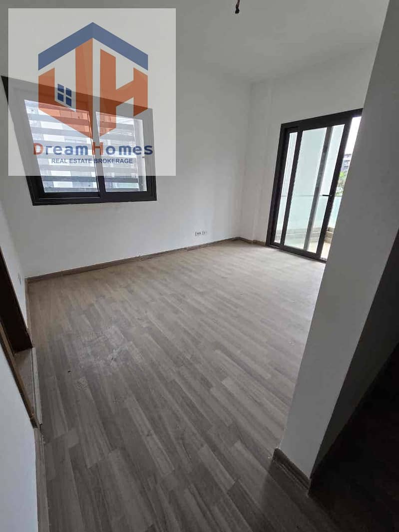 4 3A00BE0B-0FD4-4A94-A3D0-98B2C7D4412F. jpg