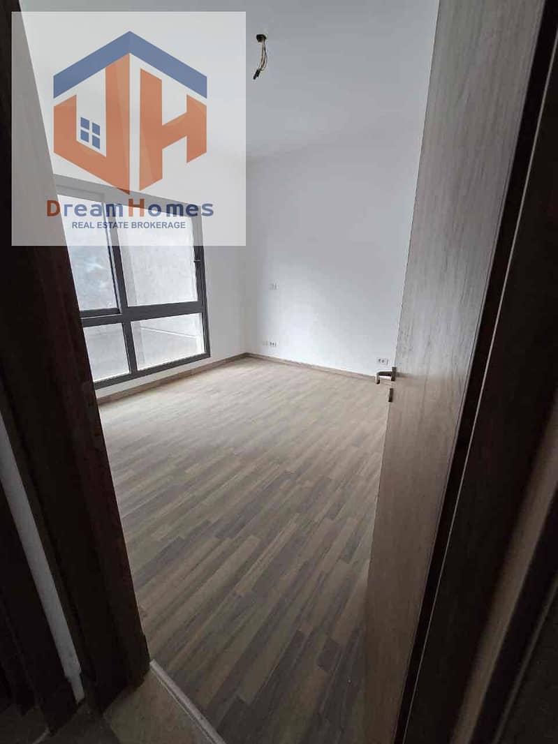 6 C51C4EA9-2F21-420B-AD98-608F6B89D965. jpg