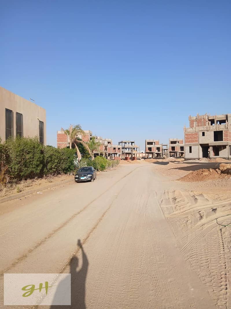 4 WhatsApp Image 2026-01-15 at 20.56. 47 (1). jpeg