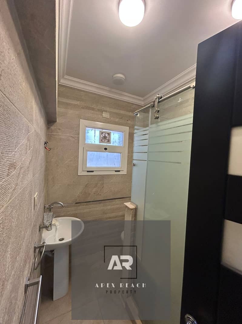 9 motion_photo_2432633328576237474. jpg