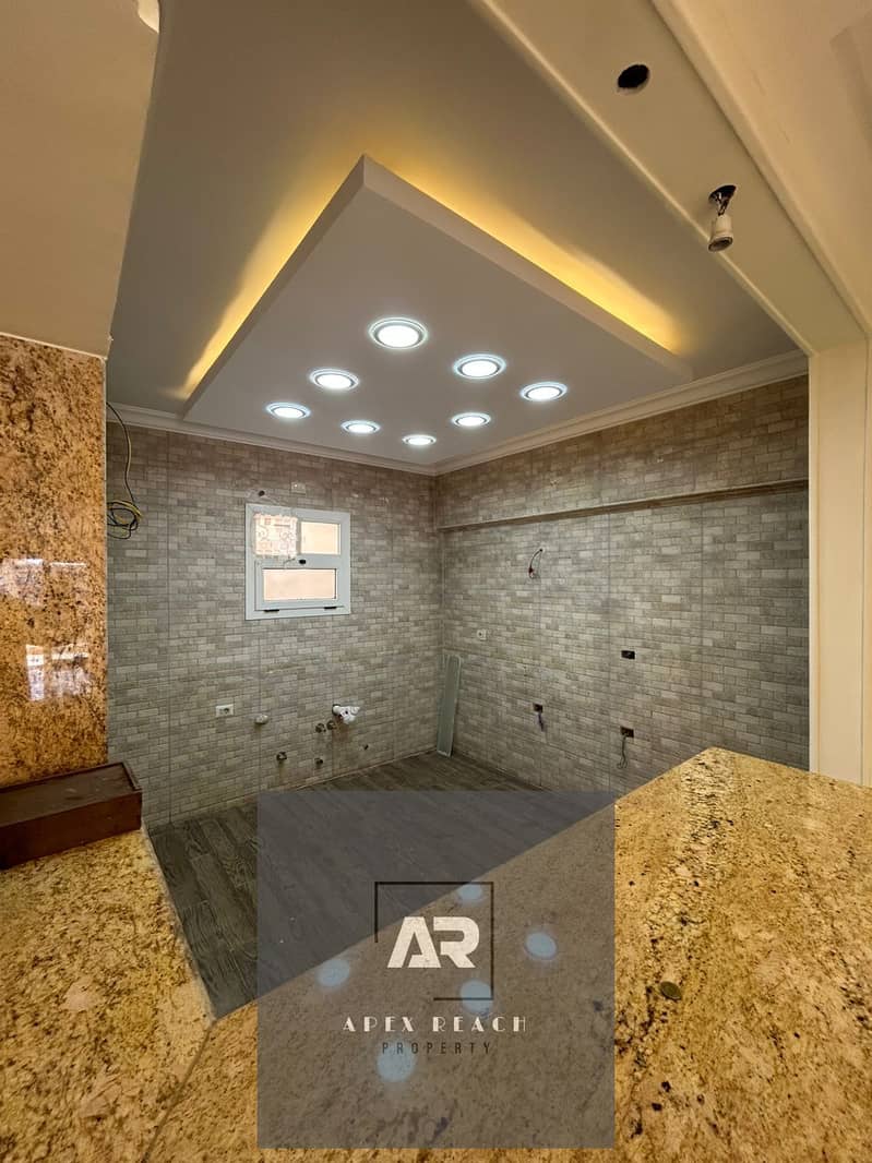 12 motion_photo_114155849034082268. jpg