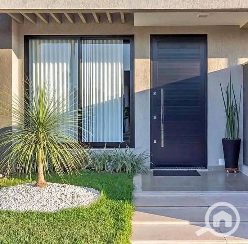 11 586341718_1978563389378846_2326760018515679835_n. jpg