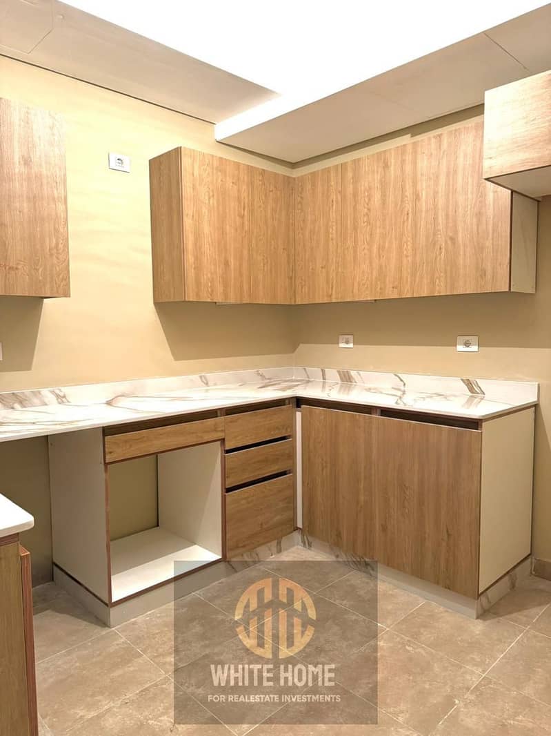 7 cfe27c47-6e53-46ca-8841-3d517c9191e1. jpeg