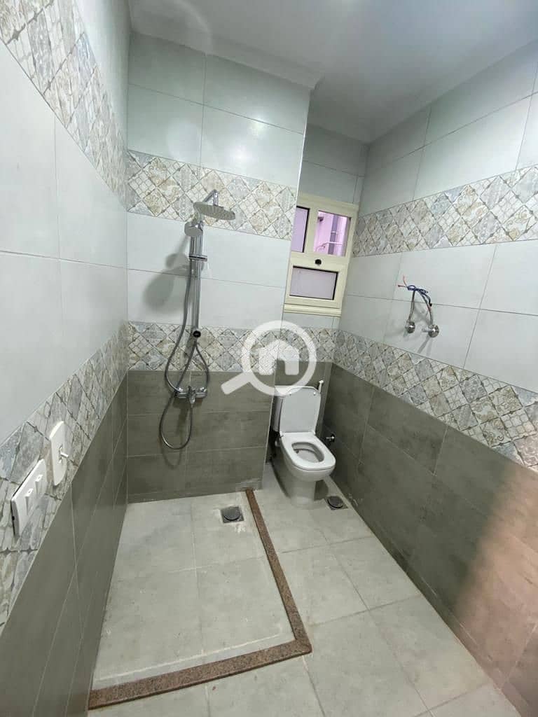 12 fc851399-c1fb-41bf-a986-01096b14798d. jpg