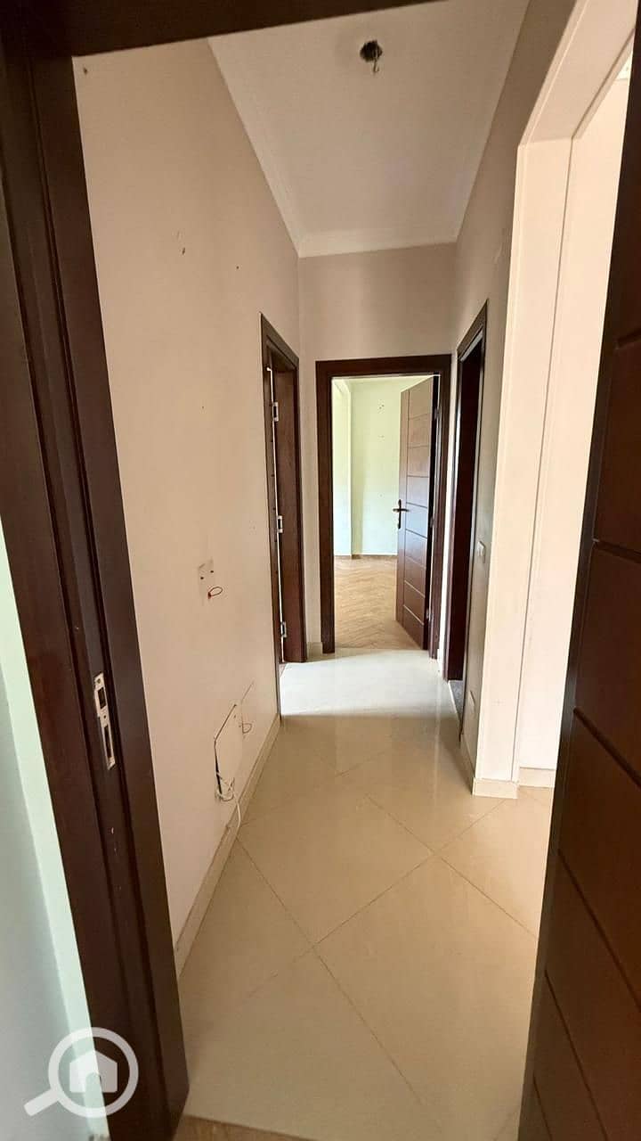 15 WhatsApp Image 2025-12-21 at 21.27. 55 (4). jpeg