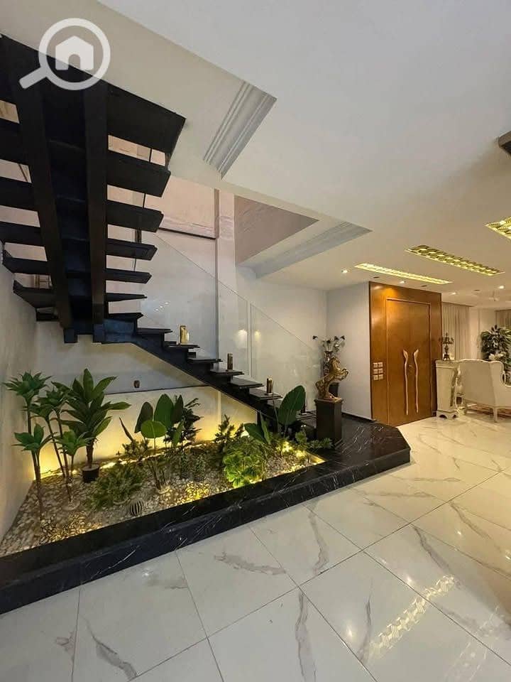 9 586220102_1332958885244673_5796189373560706059_n. jpg