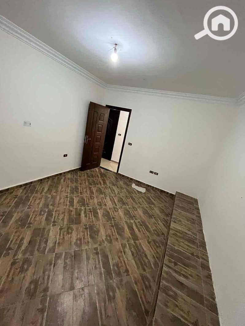 5 74c5d08d-2694-4df0-b7a3-3c21e827950b. jpg