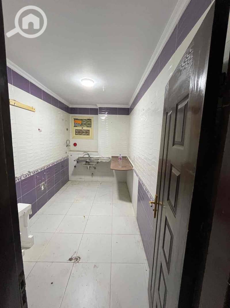 6 0beb6561-2b74-49ad-91e2-5e7ca245d243. jpg