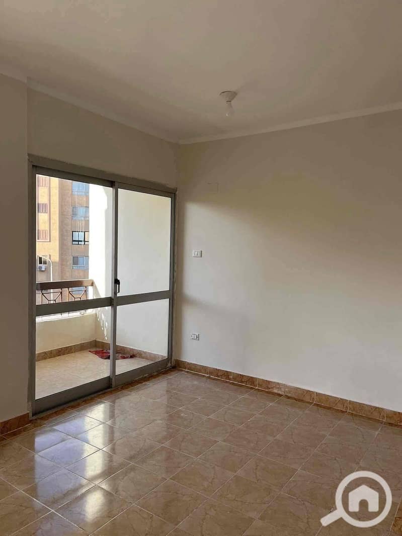 5 688b0c8d-9477-4827-abfd-2d1c1b000afa. jpg