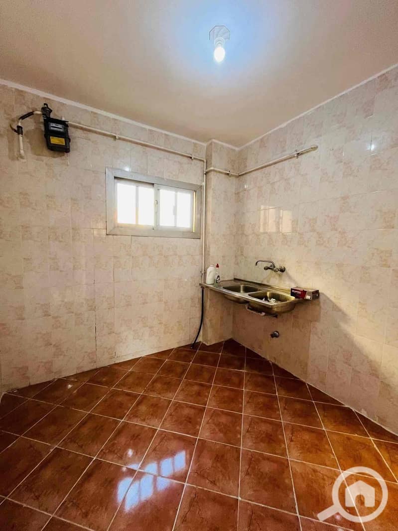 10 de35abae-38ec-4473-9858-659eb303a713. jpg