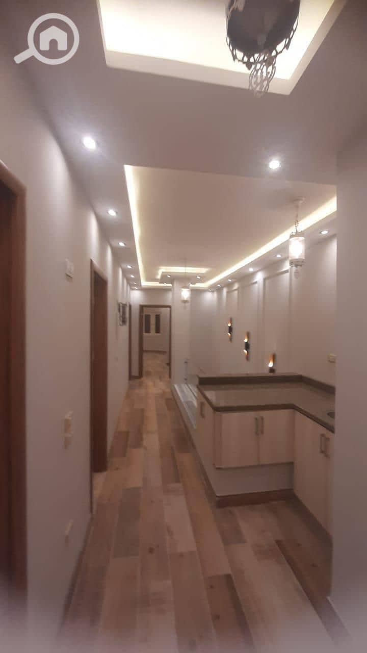 4 332b2838-ca32-4258-8d87-dbac3fb9821c. jpeg