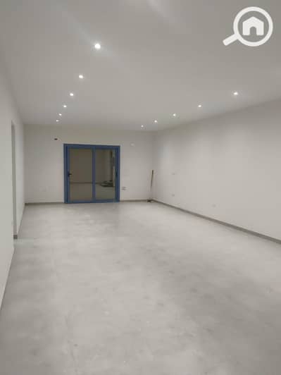 فلیٹ 3 غرف نوم للايجار في مدينة الشروق، القاهرة - aw0. jpg