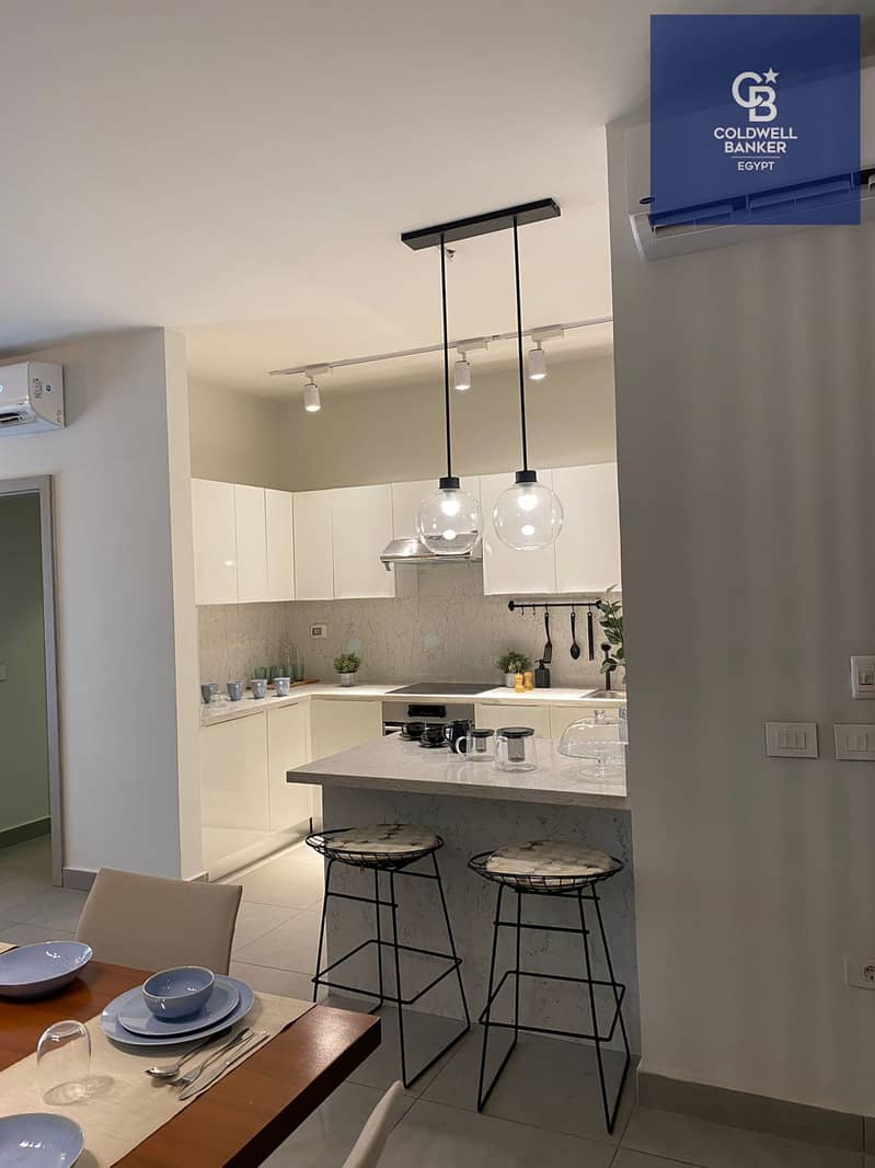 4 34ad3bdc-5e0f-46d7-a941-7ad1340b34ae. jpg