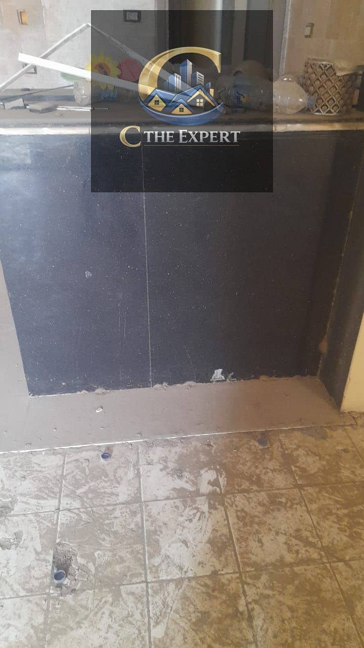 8 units-71221757005056. jpg