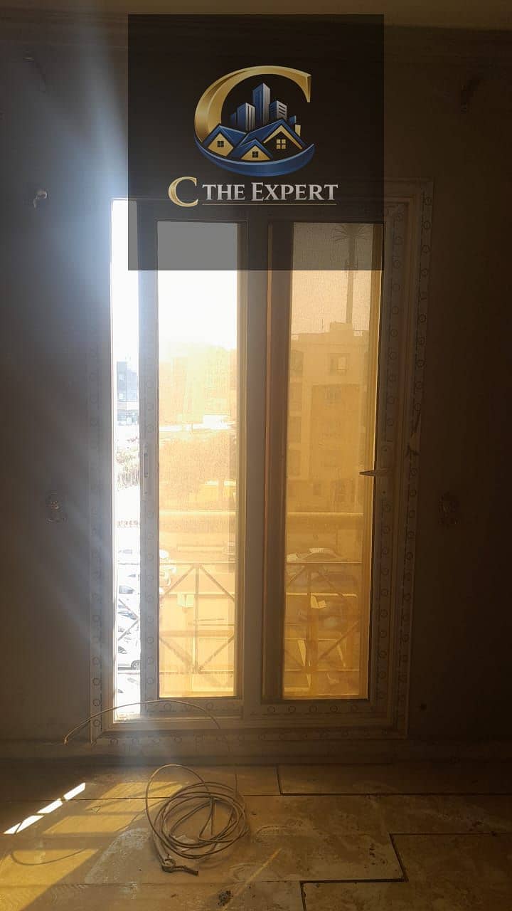 9 units-72201757005056. jpg