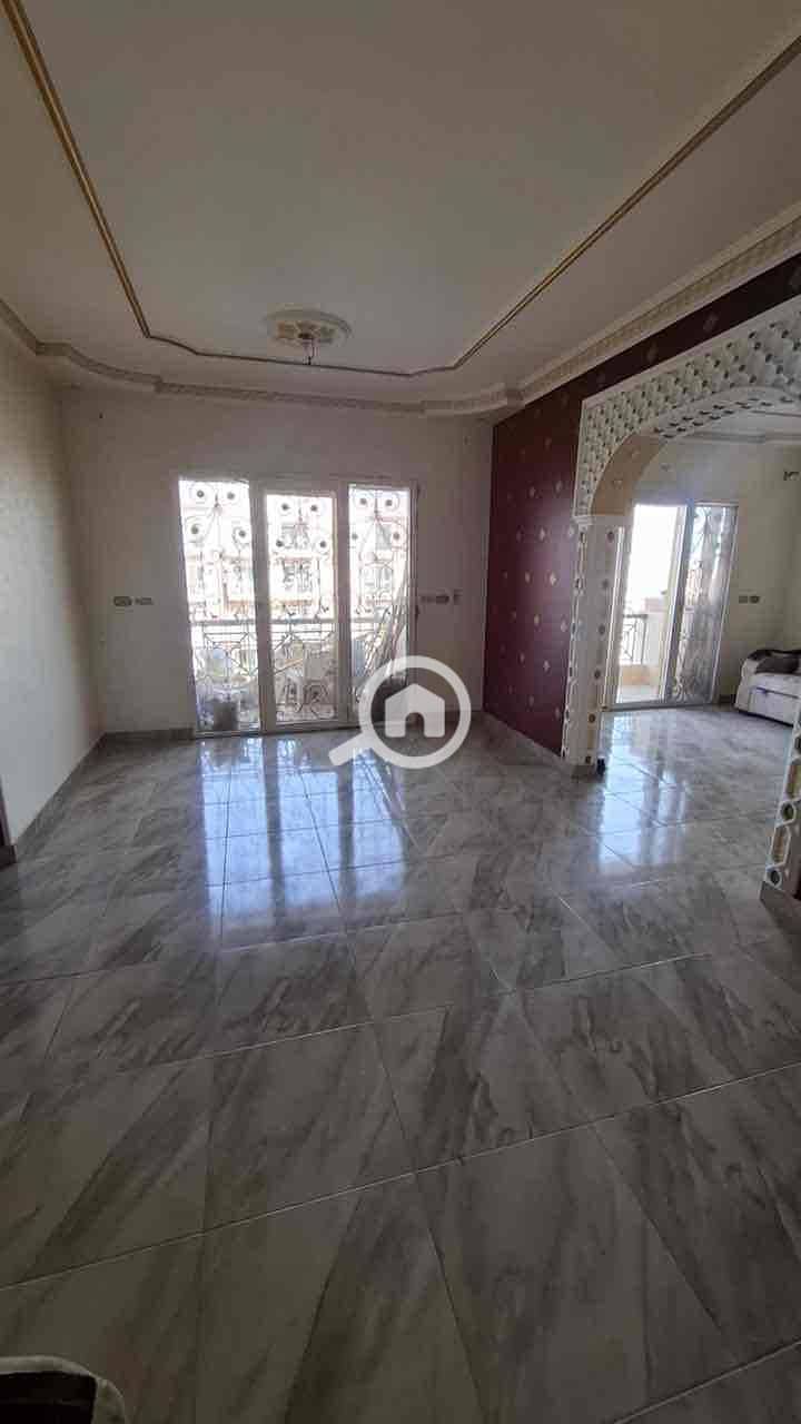 3 2372c391-e5c9-4727-91e2-a9f197f6e3f8. jpg