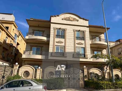 فیلا 11 غرف نوم للايجار في القاهرة الجديدة، القاهرة - 1000971058. jpg