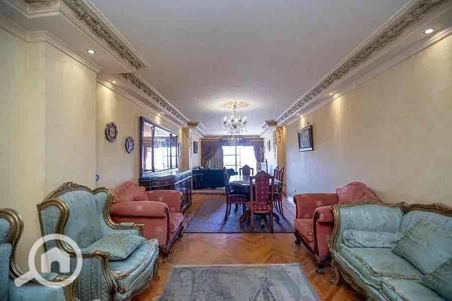 4 2e1fa889-4b87-41a1-a2d0-9f7ab98a8243. jpg