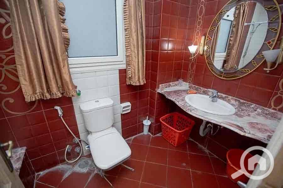 10 e5c44fd4-a6e5-48e0-88b5-2628aba6121a. jpg