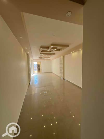 شقة 3 غرف نوم للايجار في كفر عبدو، الإسكندرية - IMG_6216. jpg