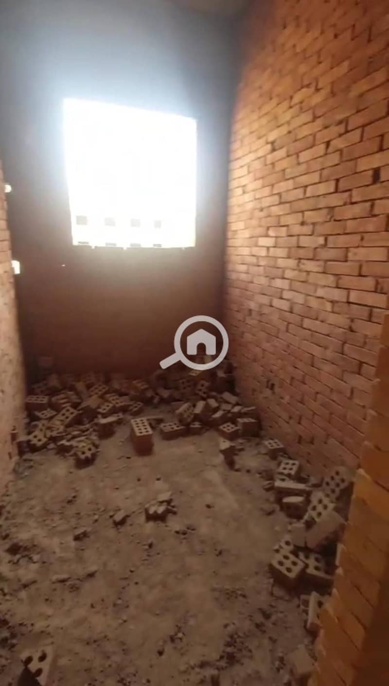 6 cf829afd-d540-4fe2-b6ff-7e1ece9eef6e. jpg