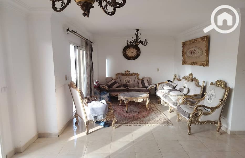 2 b5fa903b-e030-441a-9368-3f7bcb1b096a. jpg