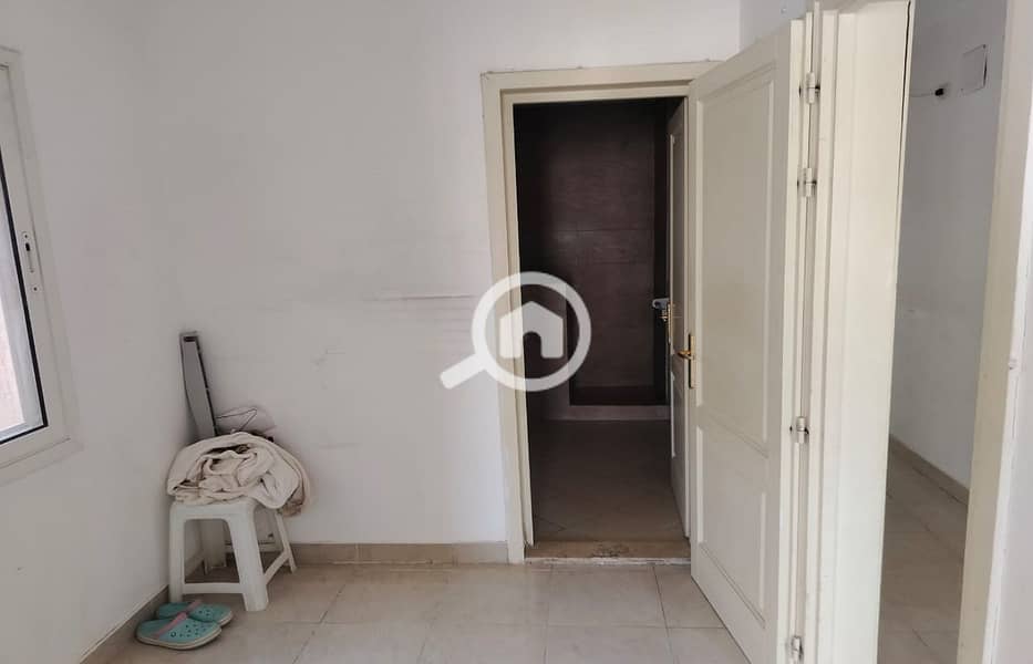 21 59416cdd-dbff-4a34-bfd3-fb5c6a878818. jpg